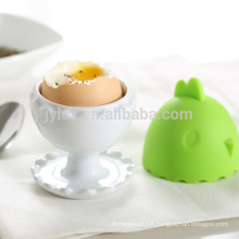 made in china promotion gift ceramic egg cups with stay-warm silicone lid